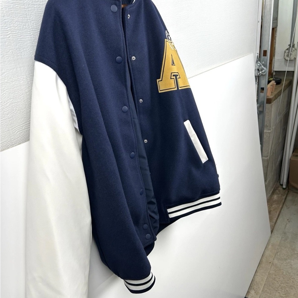 H&M letter A Men’s Varsity Jacket -Heavy coat ~Sz. Small - Picture 4 of 6